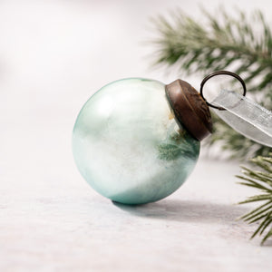2" Mint Pearlescent Bauble