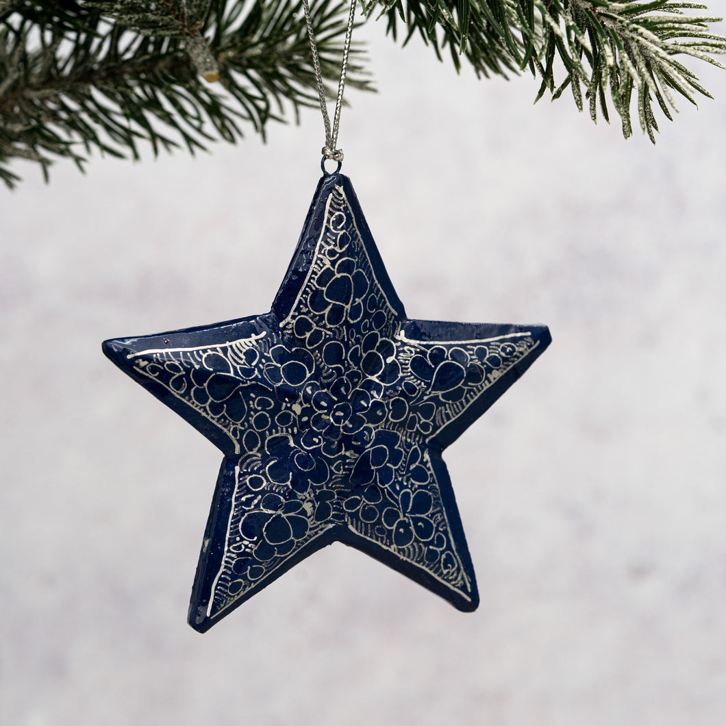 Old Navy Pebble 3D Hanging Star