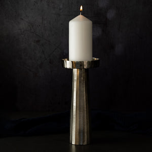 Aluminium silver pillar candle holder – Medium - 24.5cm